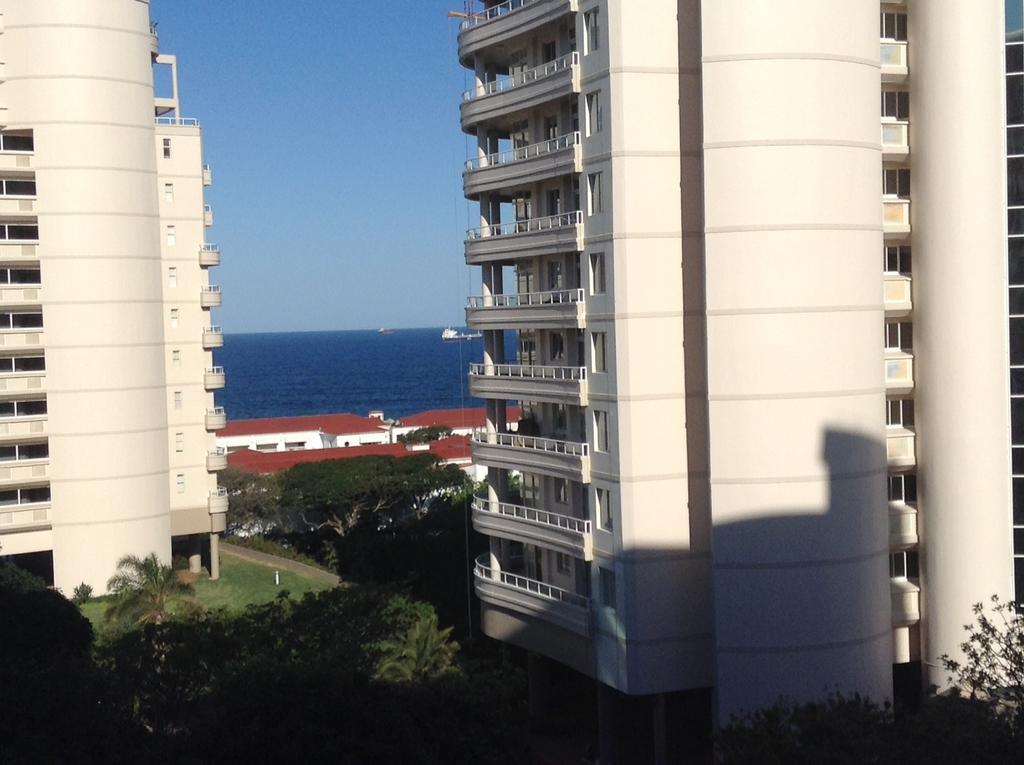304 Lighthouse Mall Umhlanga Rocks Exterior foto